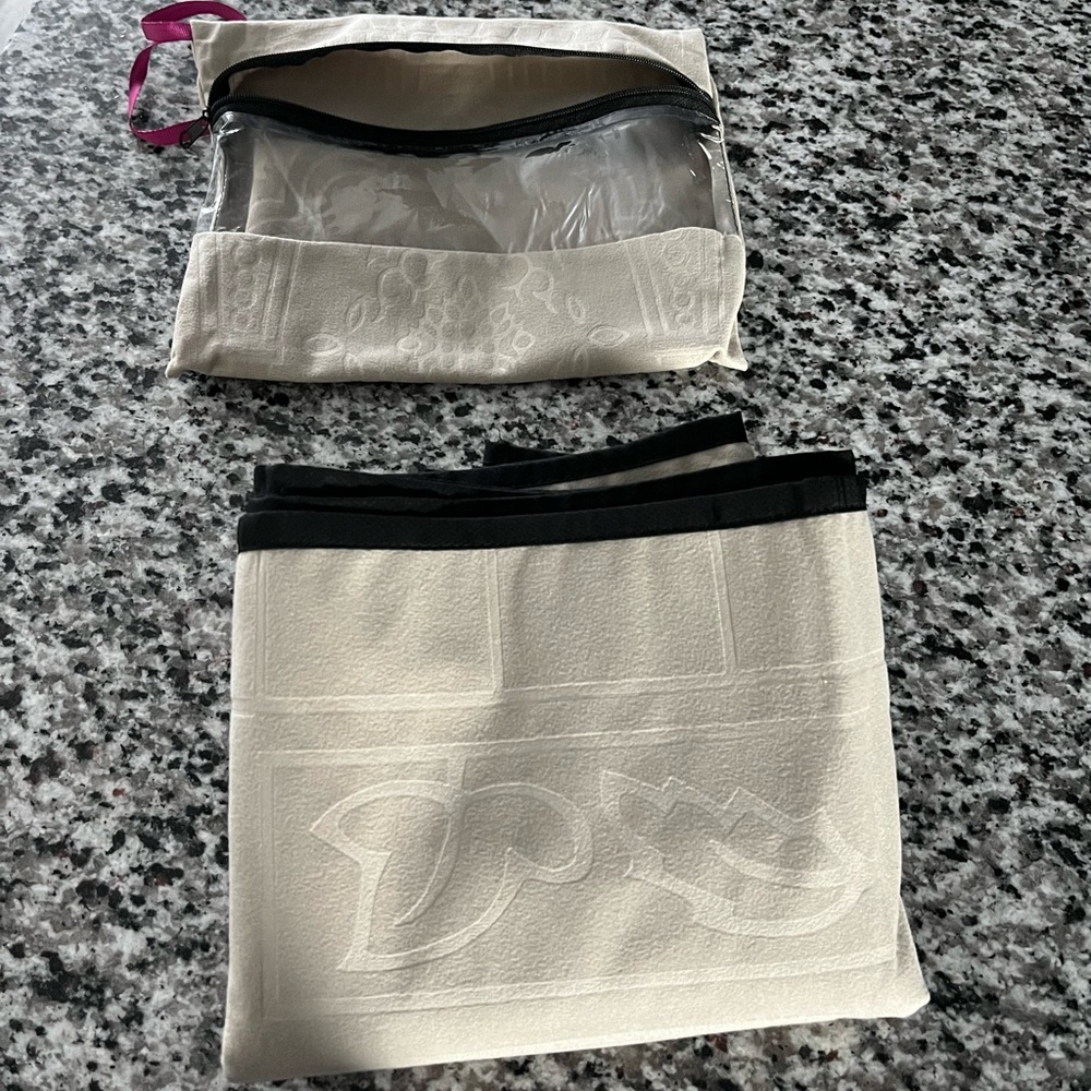 Tan Grayish Prayer Mat with Travel Pouch with Zipper